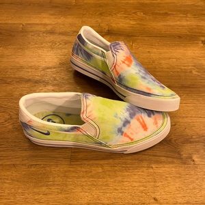 Women’s Nike Court Legacy